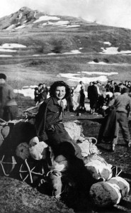 La Spezia, Monte Picchiara, 1944: la partigiana Carmen Bisighin di Giustizia e Libertà (foto archivio Istituto Storico della Resistenza)