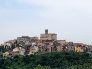 Ponzano Superiore  (2008)  (foto Giorgio Pagano)