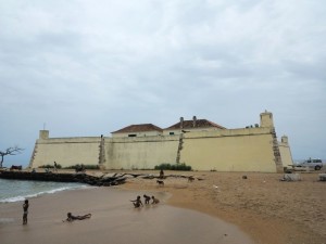 Sao Tomè, Forte de Sao Sebastiao, Museo Nacional    (2016)    (foto Giorgio Pagano)