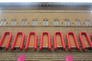 Firenze, Palazzo Strozzi, mostra "Libero" di Ai Weiwei, "Reframe" (Nuova cornice)    (2016)    (foto Giorgio Pagano)
