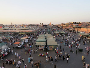 Marrakech, piazza Jamaa el Fna  (2018)  (foto Giorgio Pagano)
