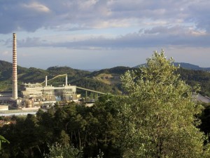 La Spezia, la centrale Enel dalla collina di Brigola (2015) (foto Giorgio Pagano)