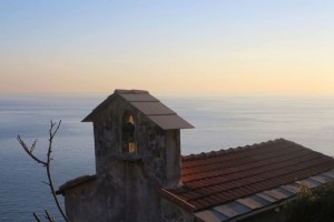 La Spezia, Tramonti, chiesa di Schiara (2017) (foto Giorgio Pagano)