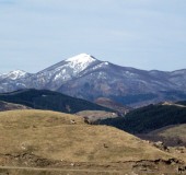 Il monte Picchiara e il monte Gottero dal monte Coppigliolo