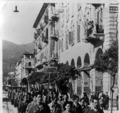 Carmen Bisighin nella sfilata nei giorni della Liberazione alla Spezia
